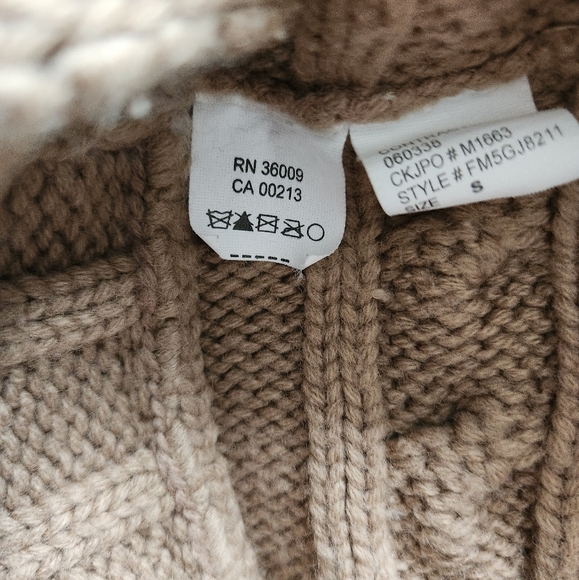 CK mens sweater - Picture 7 of 8